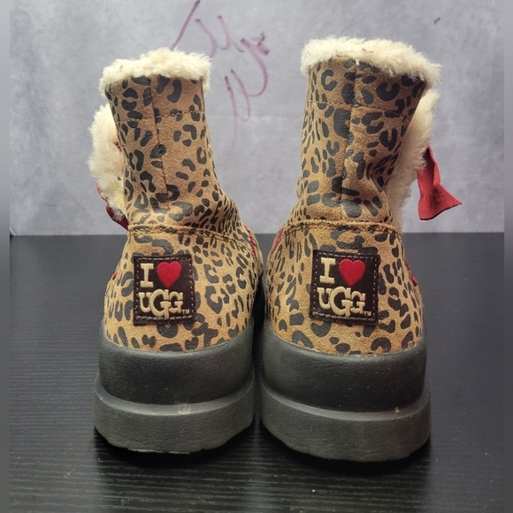 I❤UGG Leopard Print Women's Bootie Size 6 Faux fur - Picture 7 of 11